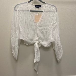 Kittenish Jaime Tie Top